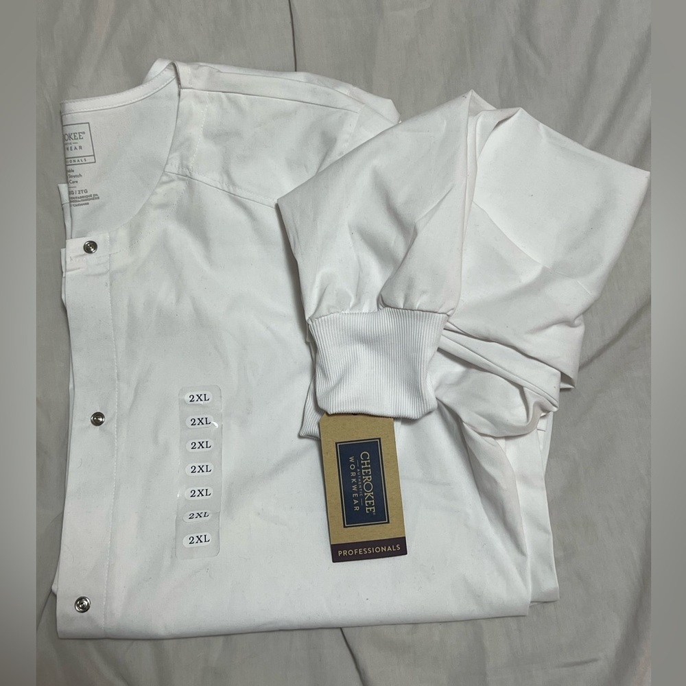 Scrub coat